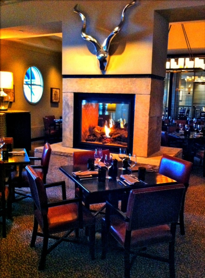 8100 Mountainside Bar & Grill Inside Park Hyatt Beaver Creek Serves Classic American Cuisine.