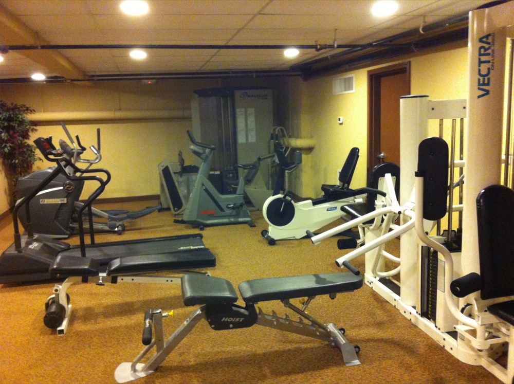 Fitness Center at Glenwood Suites in Glenwood Springs, CO