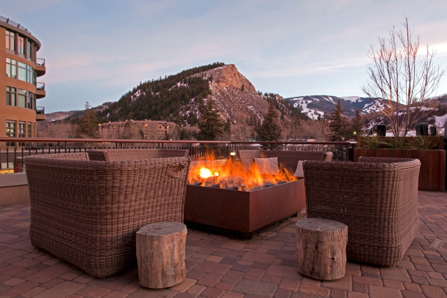Grab a s’mores kit from the hotel market and enjoy other amenities outside the room at one of several firepits.