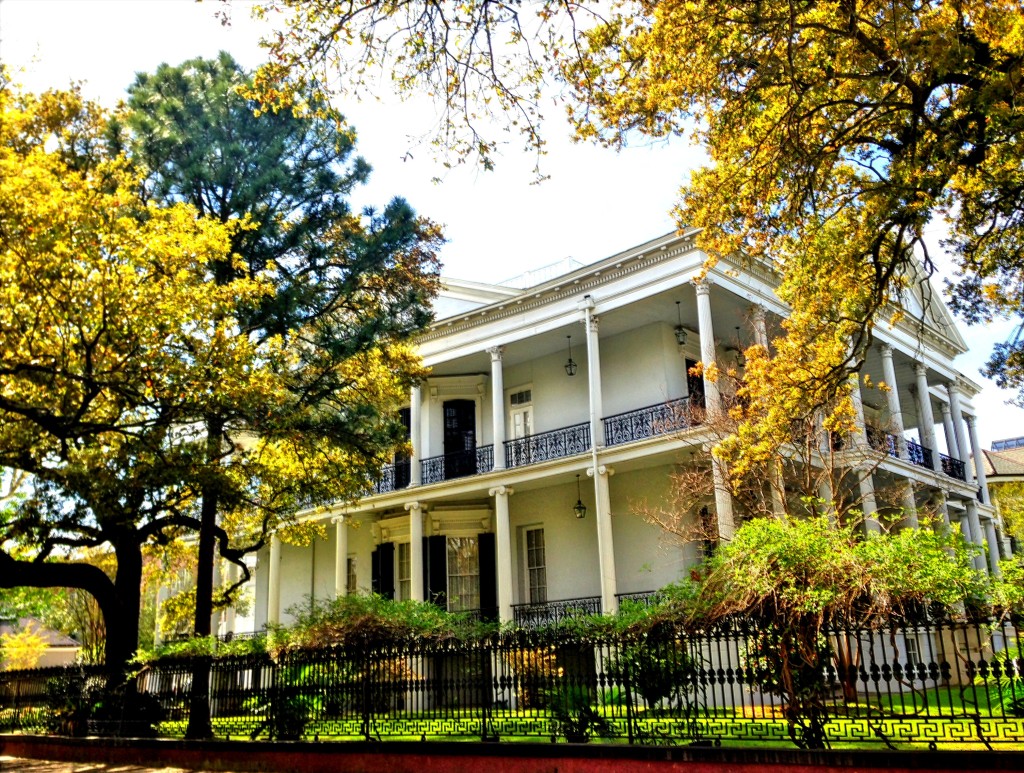 The Ultimate Way to Spend Four Days in New Orleans: Touring the incredible homes of the Garden District 