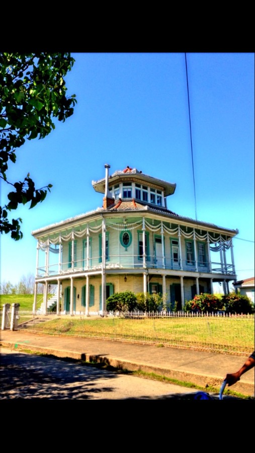 Steamboat House in the Lower Ninth Ward biking with Confederacy of Cruisers in New Orleans
